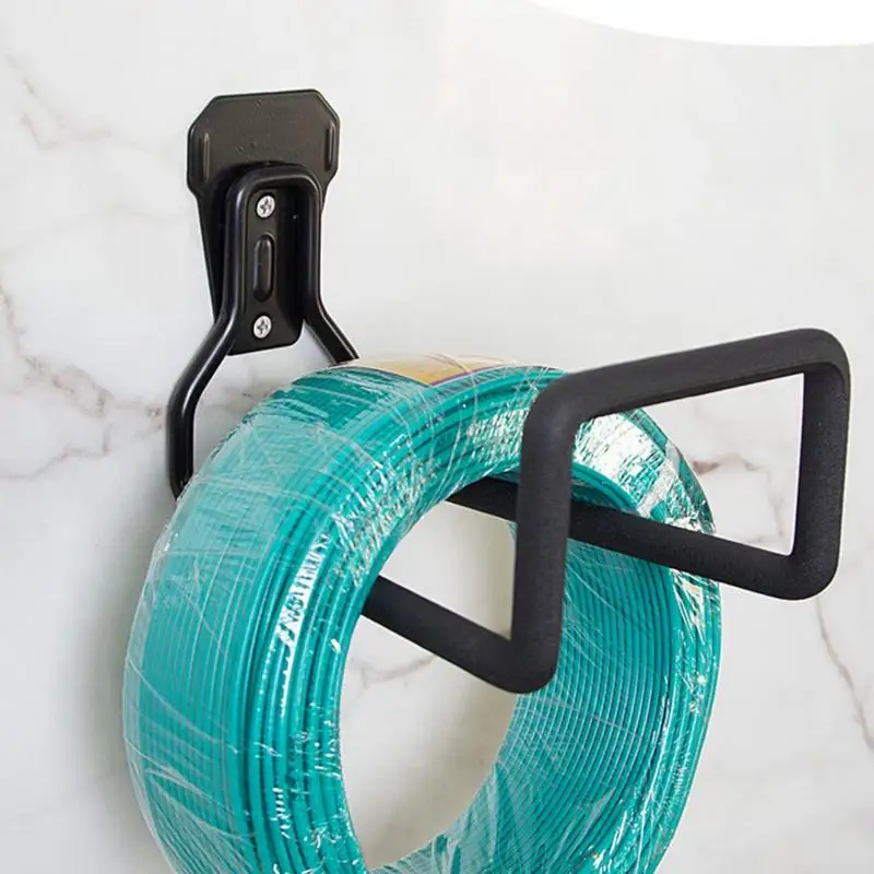 خطاف متين لأنابيب المياه في ال - مراجعة Gardening Tools Range وسعره
