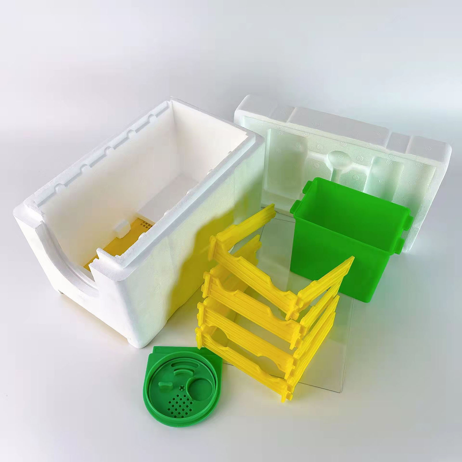 مجموعة تربية ملكة تربية النحل  - مراجعة Gardening Tools Essential وسعره